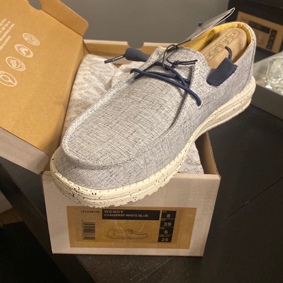 - Ladies Hey Dude WENDY size 8 CHAMBRAY Blue/ - Picture 4 of 4